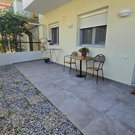 Zeta-garden Oasis & Private Parking By Optimum Link