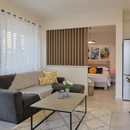 Zeta-garden Oasis & Private Parking By Optimum Link * Kateríni