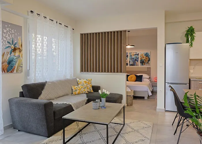 Zeta-garden Oasis & Private Parking By Optimum Link * Kateríni