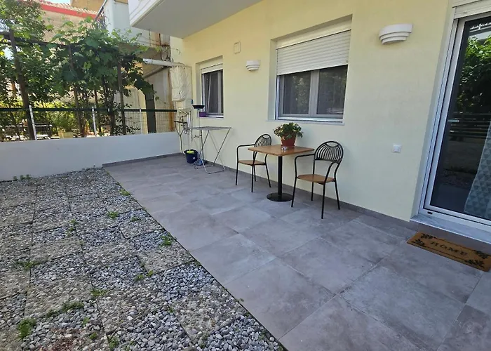 Zeta-garden Oasis & Private Parking By Optimum Link